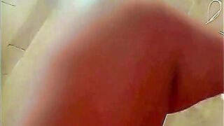 I wanna shine from head to toe. And u're gonna pay in silence.