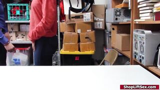 Security lets an black thief go after banging her