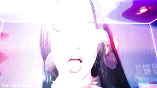 Violet Voss Makes Her Titties Bounce During the time that Receiving A Bang