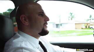 Jmac Screw A Chubby Black In His Car