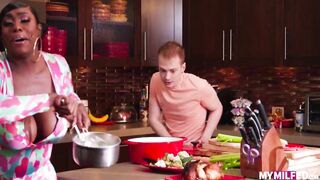 Black Mystique Her Roundtable Sex