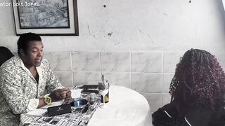 Mulher do corno vai ao agiota pagar o juros so que não, não pagou com dinheiro./ Partipação especial a novata Anastácia bolt.