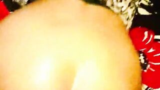 Slender creamy Black throwing it back