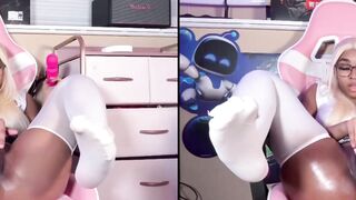 Khloesweet Role Plays As the School Nerd and Give a Hell of a Show