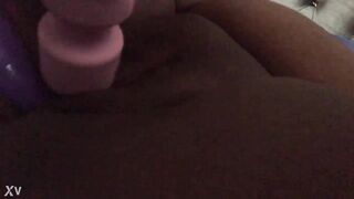 Black mastubating until that babe squirt