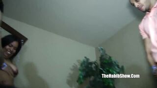 thick kewl leona banks screw gnagbang 3some dominican style