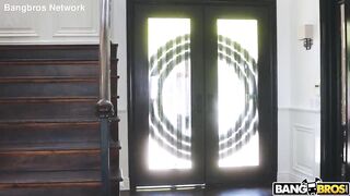 Nia Gets Cleaned and Banged