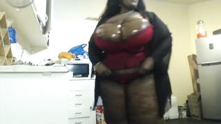 Older Ssbbw Monterous Breasts Tease (Exclusives On Fancentro)