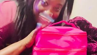 Black bangs sex toy during the time that watching YouTube