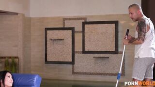 Thai Whore Polly Pons Got Double Permeated by the Pool After Riding a Large Ebony Sextoy with Her Ideal Butt