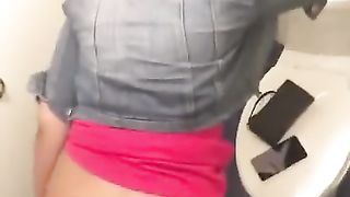 *FAVOURITE* - *UK* - DOGGYSTYLE MY FRIENDS SISTER IN YOUTH CLUB TOLIET