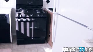 PropertySex Breasty black real estate agent busted doing her job horribly and screws her way without trouble