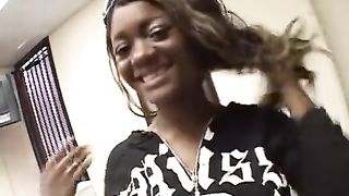 Jenna Brooks has some oral skills