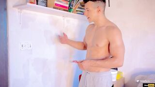 Latin neighbour catches me paying me with her massive butt