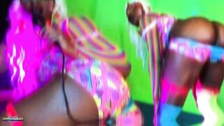 Glamrock Chica Hot Music Clip