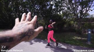 Huge Ebony Ass Rides The Bus