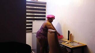 Domestic Duties: Black Overweight Butt Chick bending over