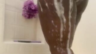 Shower with Reign then cum in my throat