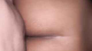 MANAGER SHAKING BOOTY A CREAMING ON COCK