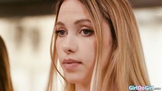 Jeez stepsis by distracting stepmom we didnt mean have sex with her.Teens Khloe Kapri and Rose Carter wanna join Shay Sights and Ameena Green