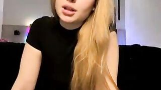 Guess gal fingering anal