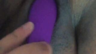 ???? even though my dildo died on me, i’ma keep on cumming ????