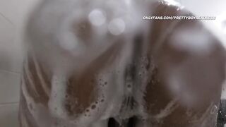 Chubby Unshaved Butt in the Shower