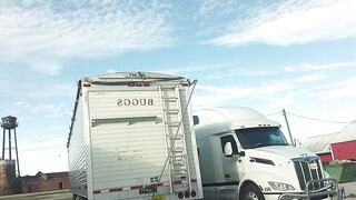 BOUT TO BANG THIS MARRIED WOMAN INSIDE MY SEMI TRUCK!!!