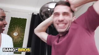 BANGBROS - Pretty Zaawaadi Wishes Hardcore Action And Gets A Steamy Spit Roast Experience