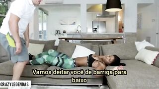 Mya no alongamento - LEGENDADO
