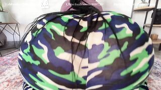 TABBYEBONY FARTING IN LEGGINGS OUT NOW!