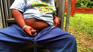 SsecnirpNailati outside in a TMNT shirt