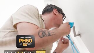 BRAZZERS - Denis Marti Risks His Marriage By Pounding Lexi Luv Whilst His Wife Is Close By