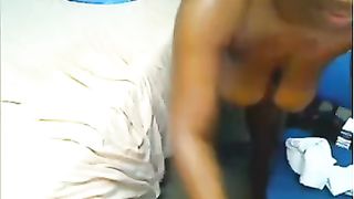 Old Black Woman from Columbia - fuck and facial