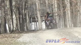 Ebony whore gives Don Whoe head on his bike