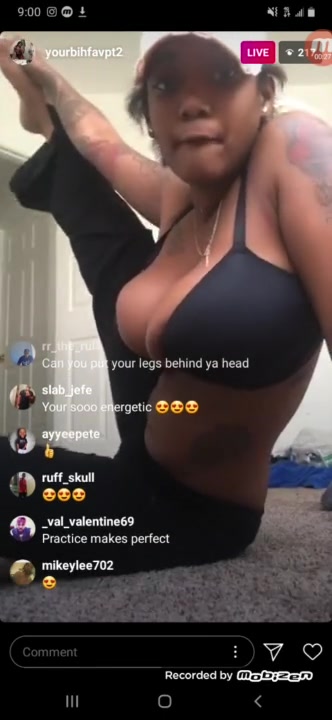 Instagram Nip Slip