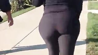 Candid street booty 1