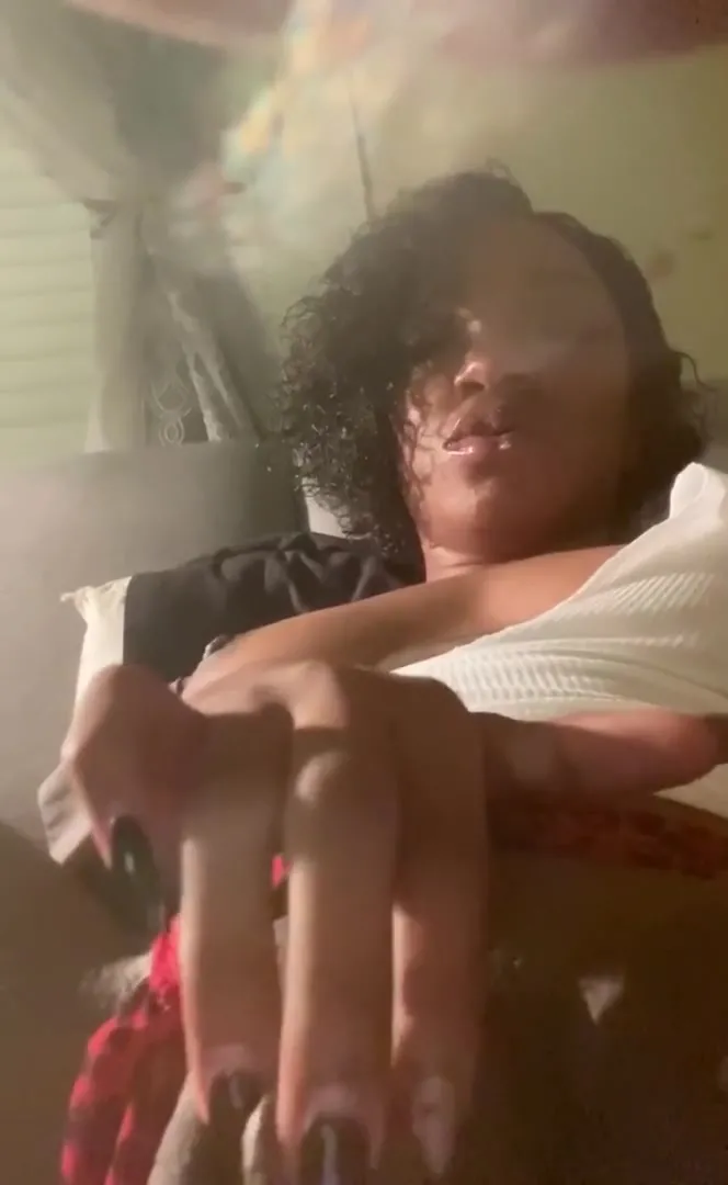 Free Clit Rub Drool with Fat Pussy Porn Video - Ebony 8