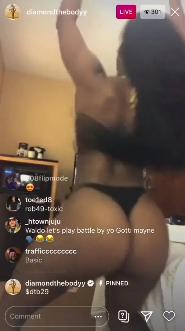 Free Sexy Ebony w Fatt Ass & Tits Twerking on Live Porn Video - Ebony 8