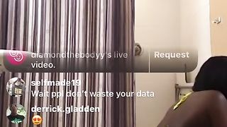 BIG ASS EBONY STRIPPER TWERKING