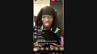 Unexpected titties flash by pretty mom