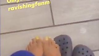 Hawt yellow toes on my black whore