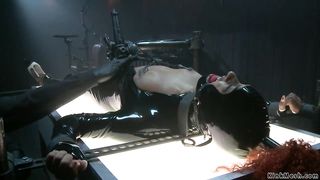 Handcuffed black in latex twat vibed