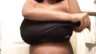 Look at those Breast ????