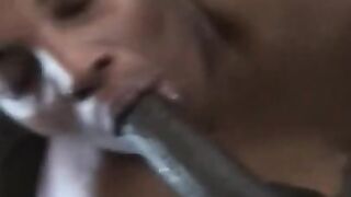 Unfathomable Mouth Queen